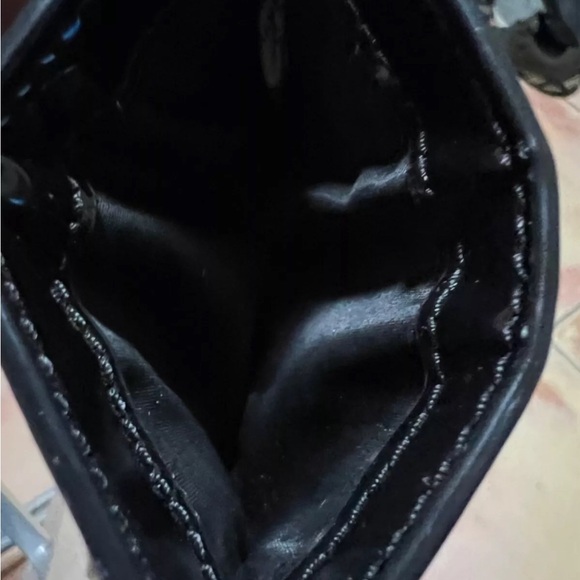 Coach Credit Card/ID Wallet - Picture 4 of 4